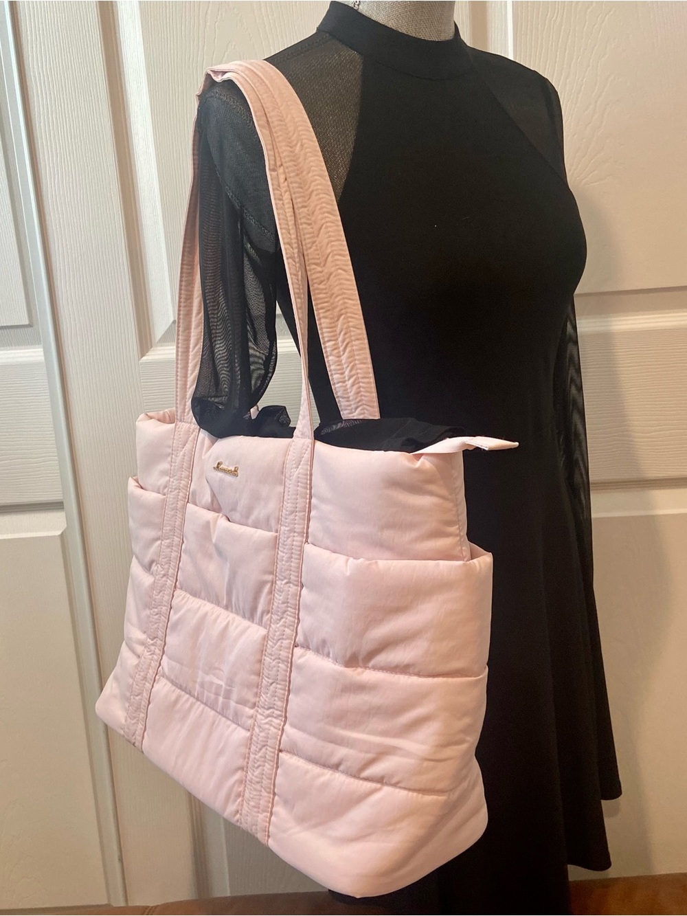 LOVEVOOK Light Pink Quilted Tote Bag with Shoulder Straps